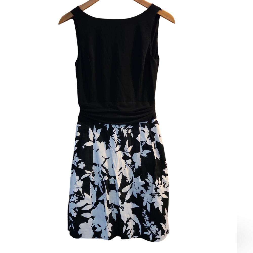 American Living Black & White Floral Print Sleeveless Dress Womens Sz 8